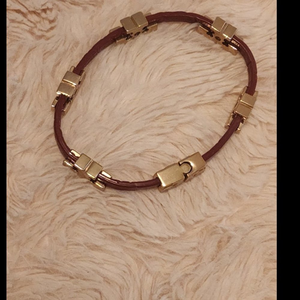 Tory Burch Serif T Stackable Bracelet Red Croc